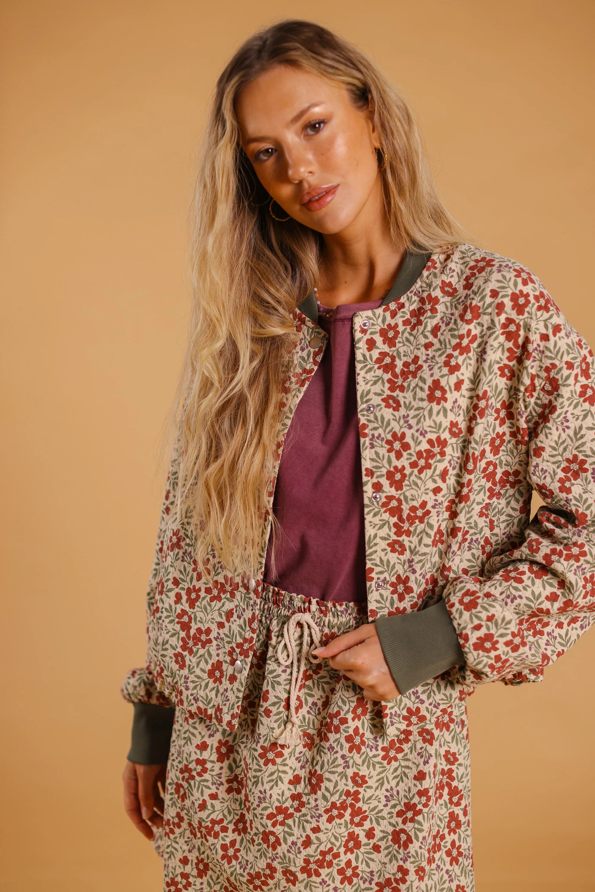 Bomber Jacket Lotta Cream Flowers - Image 11