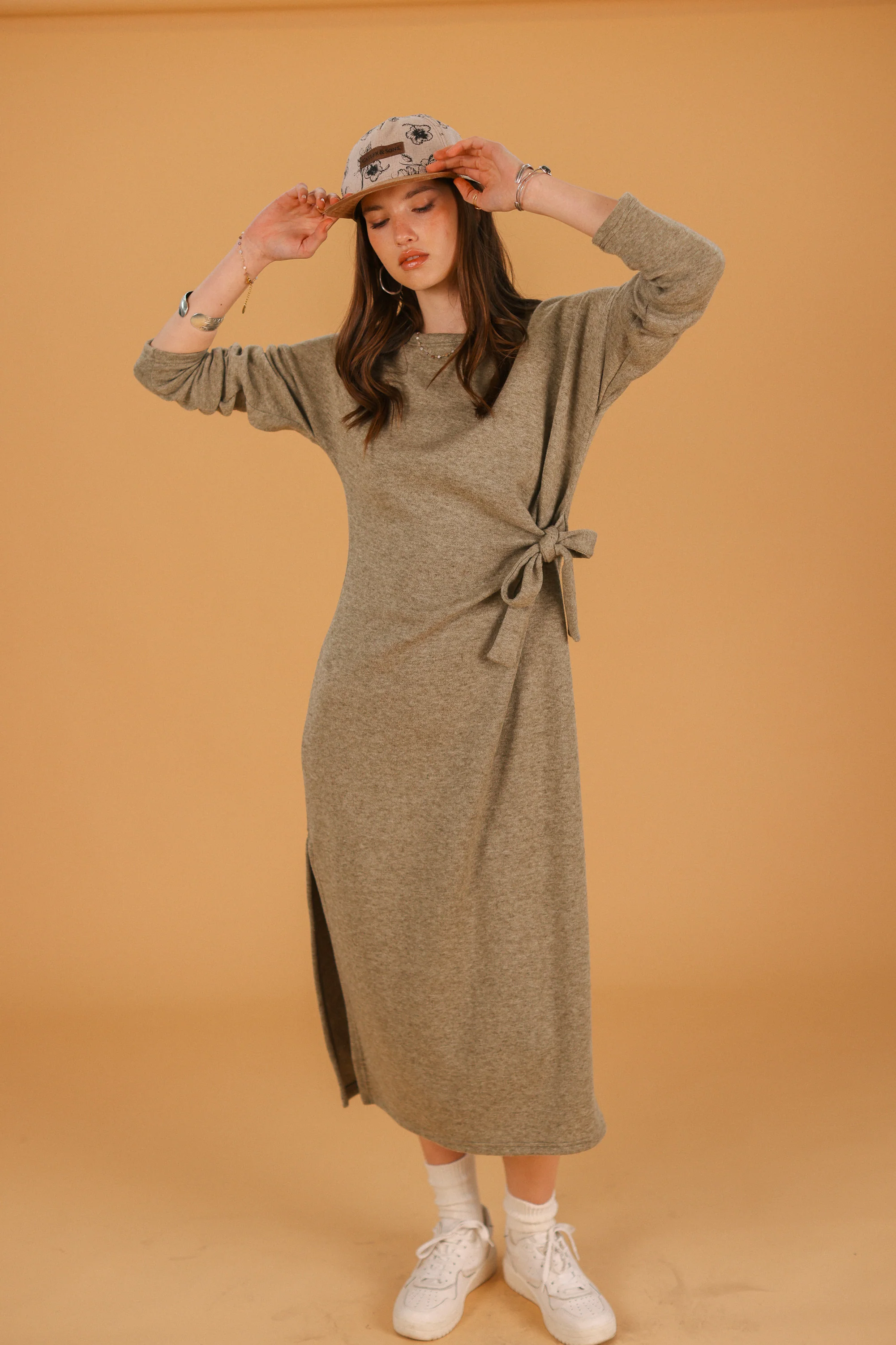 Dress Veyra Khaki - Image 9