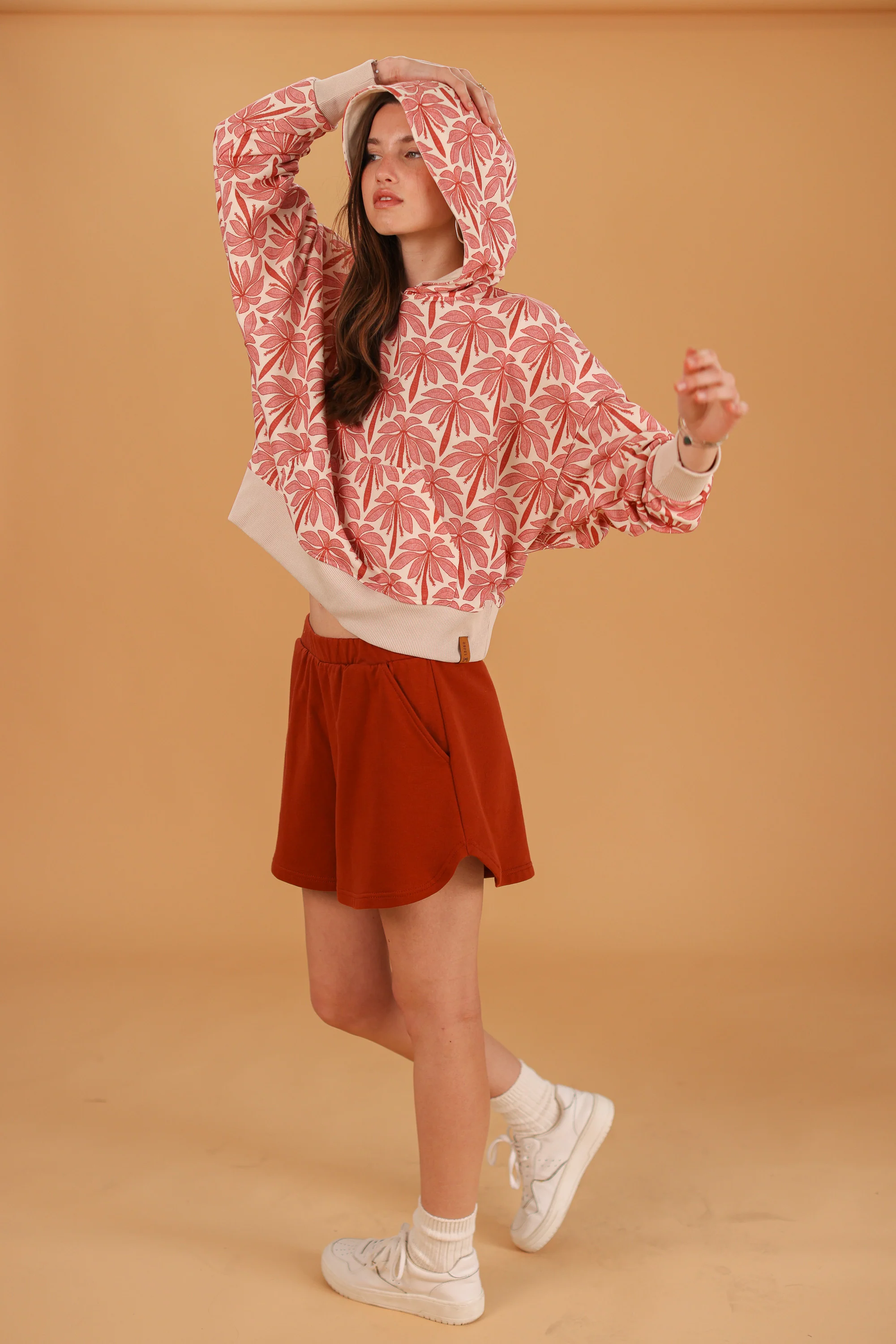Hoodie Leyla Cream Rose Palms - Image 6