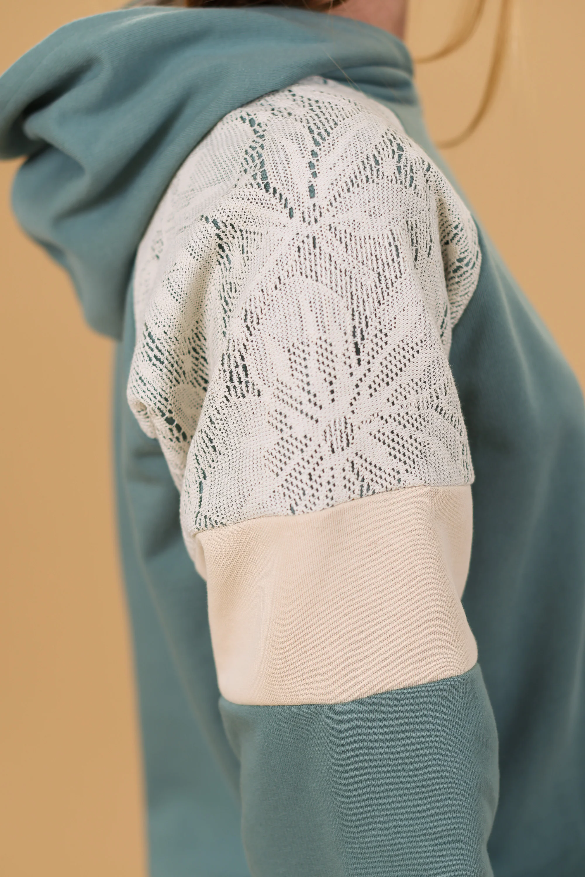 Hoodie Vera Mint Laced - Image 3