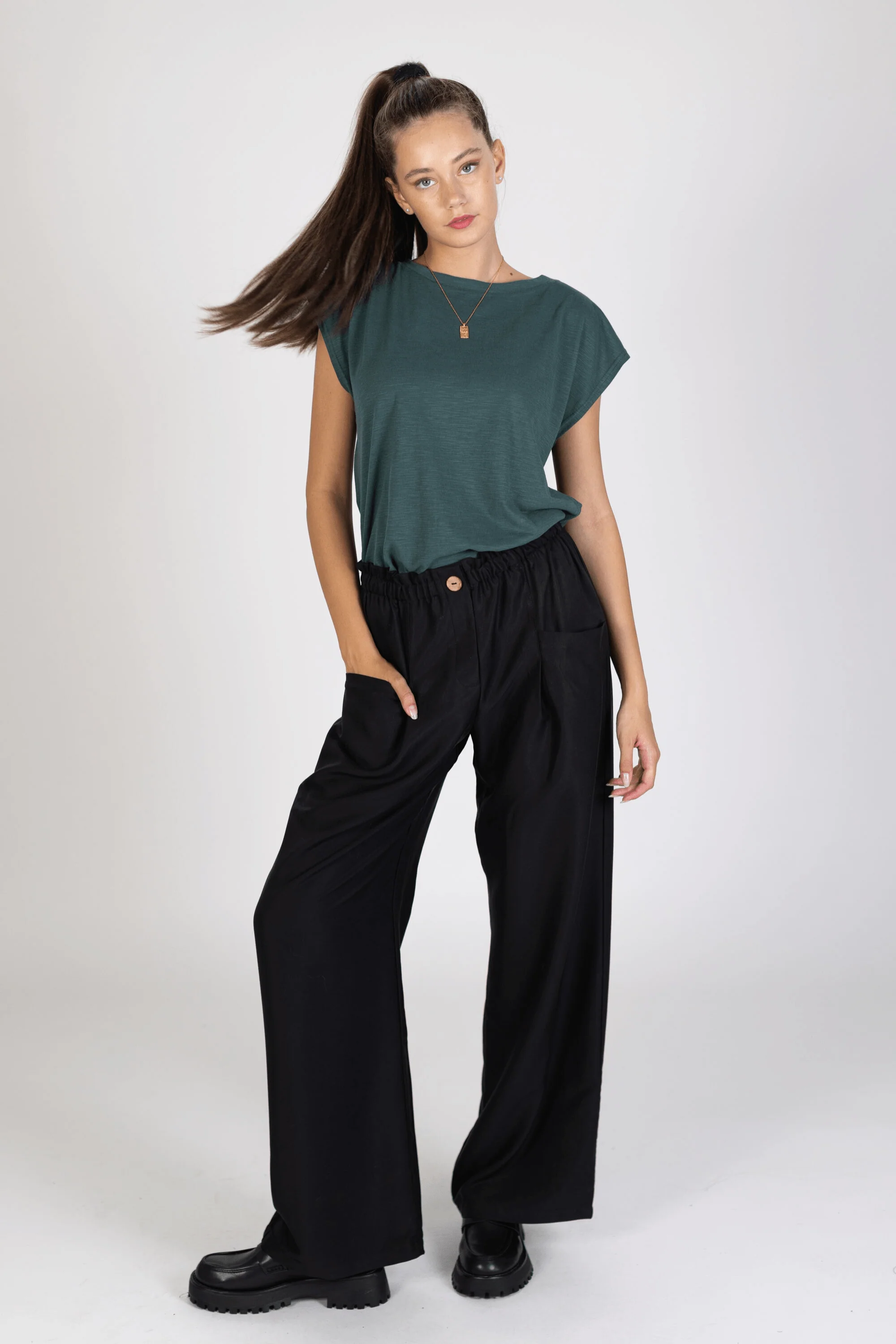 Pants Natalia Black - Image 4