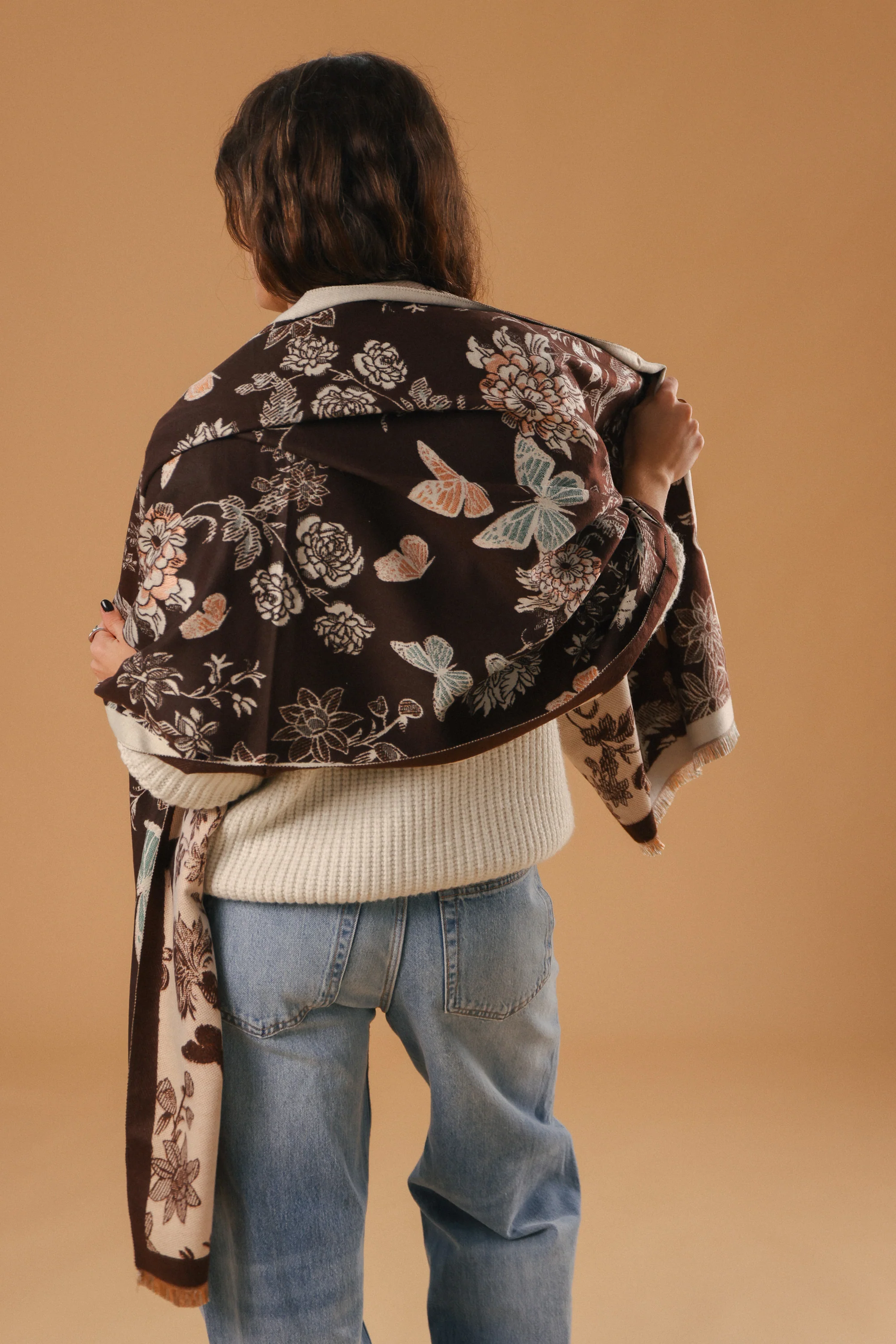Scarf Butterflies & Flowers Brown - Image 4