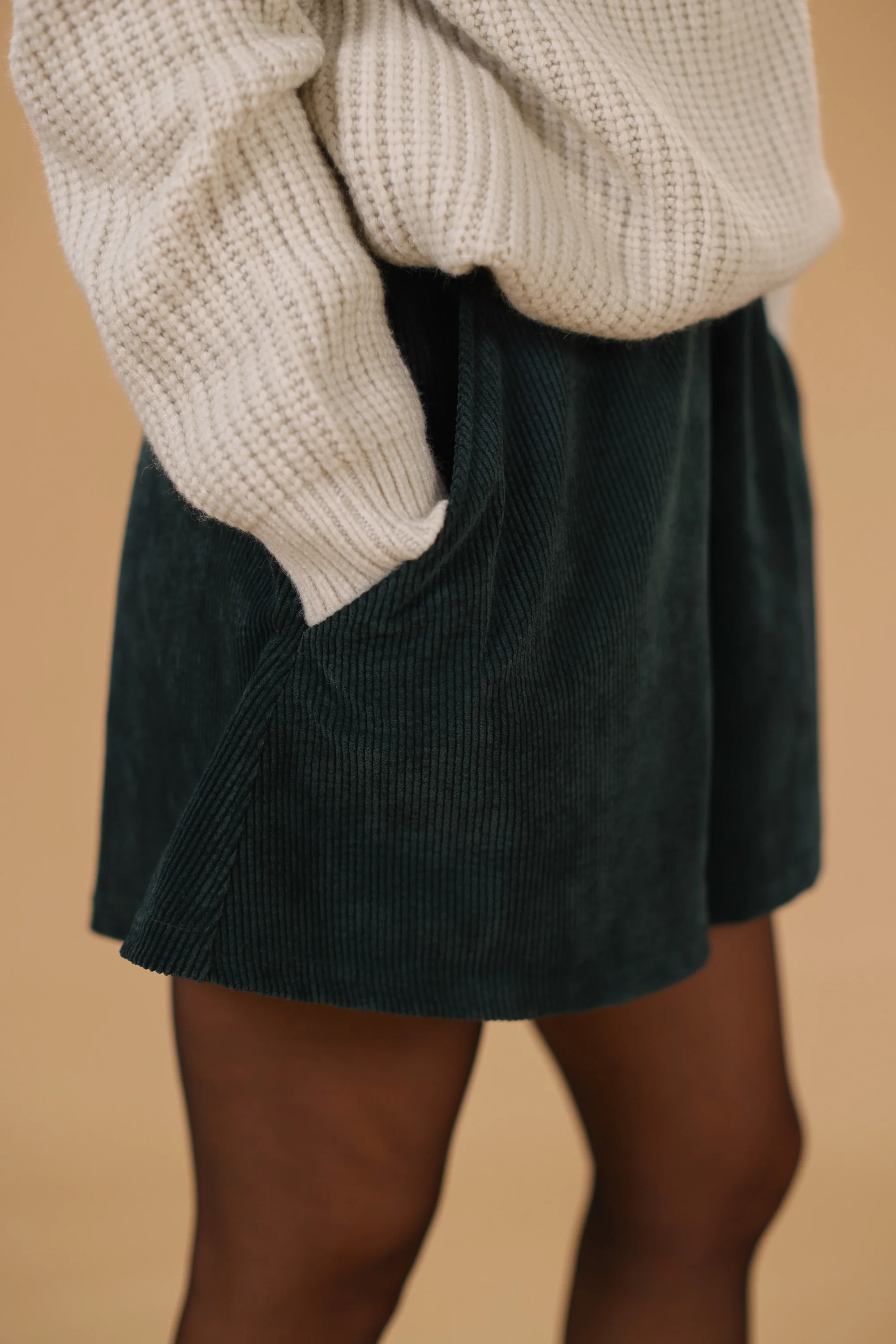 Shorts Ember Dark Green - Image 4