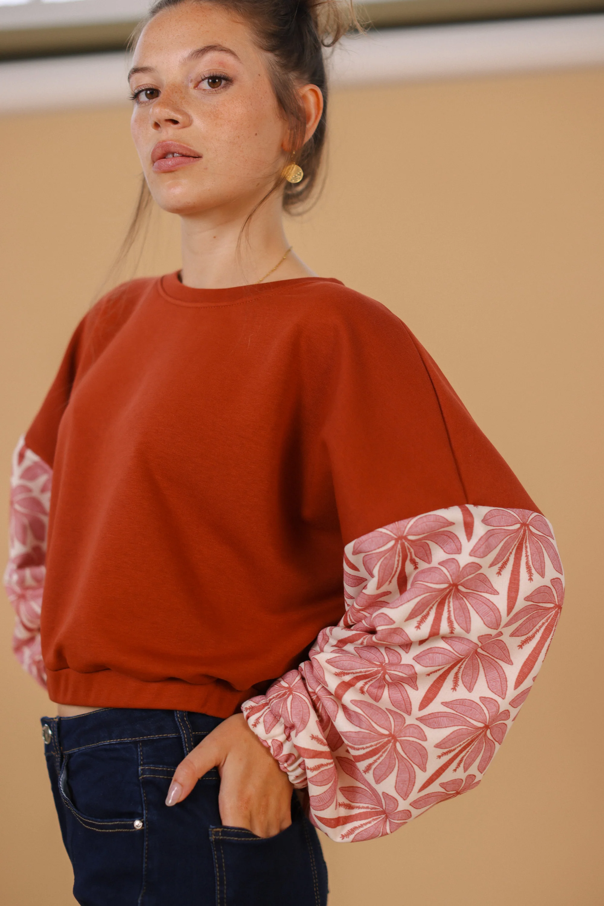 Sweater Maelis Terracotta Rose Palms - Image 11
