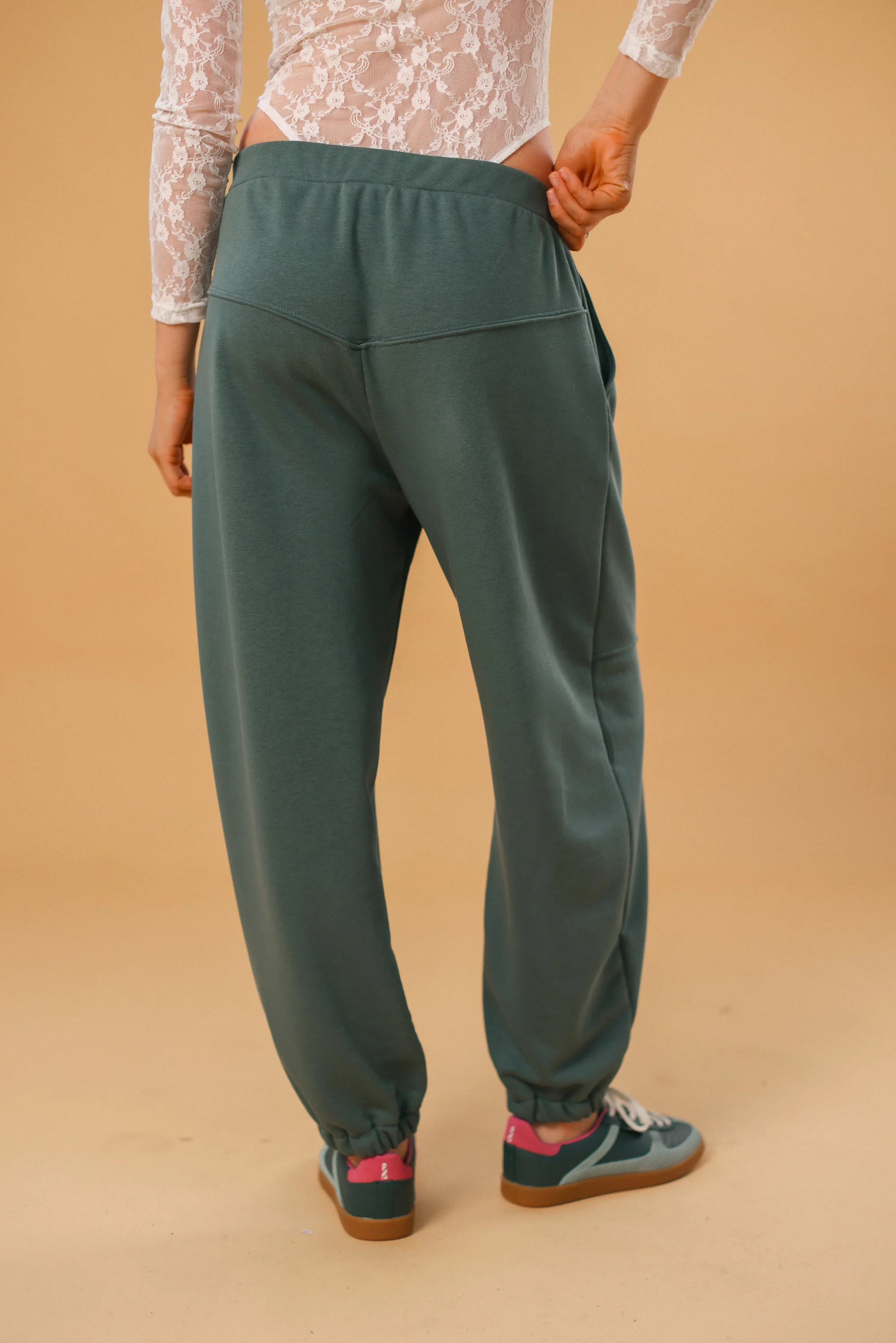 Sweatpants Neha Sage Green - Image 3