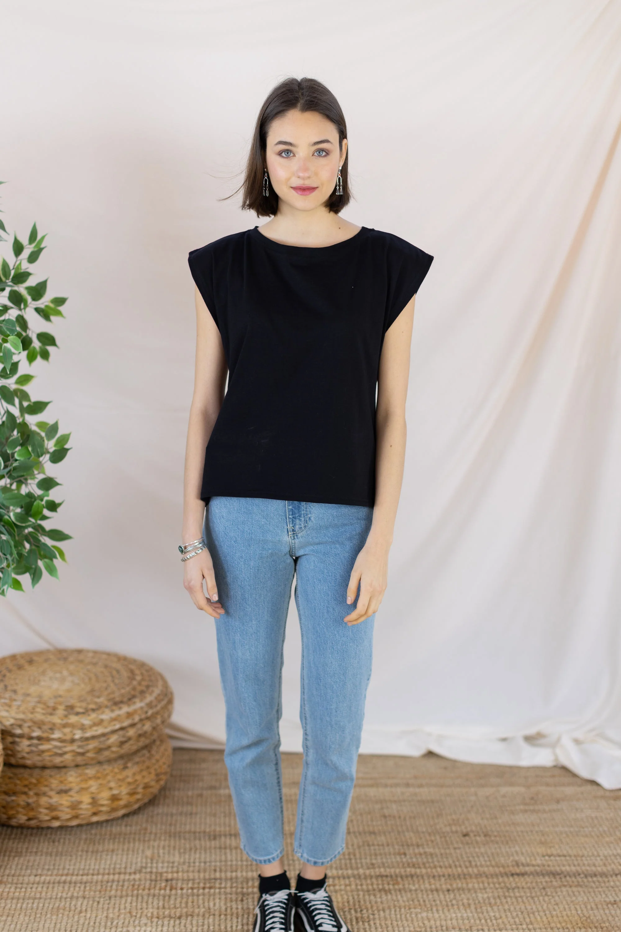 Top Aria Black - Image 4