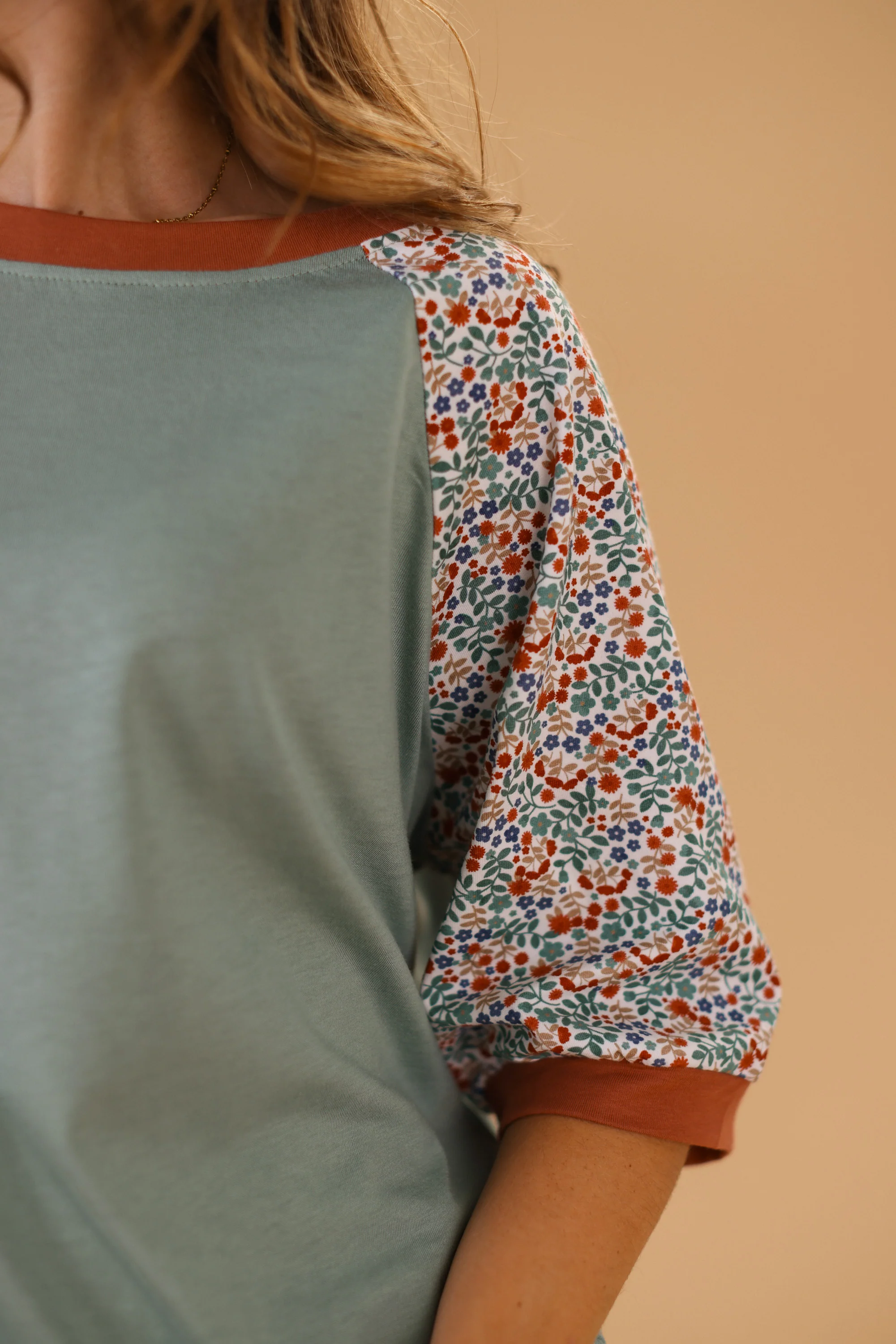 Top Emory Mint Floral - Image 4