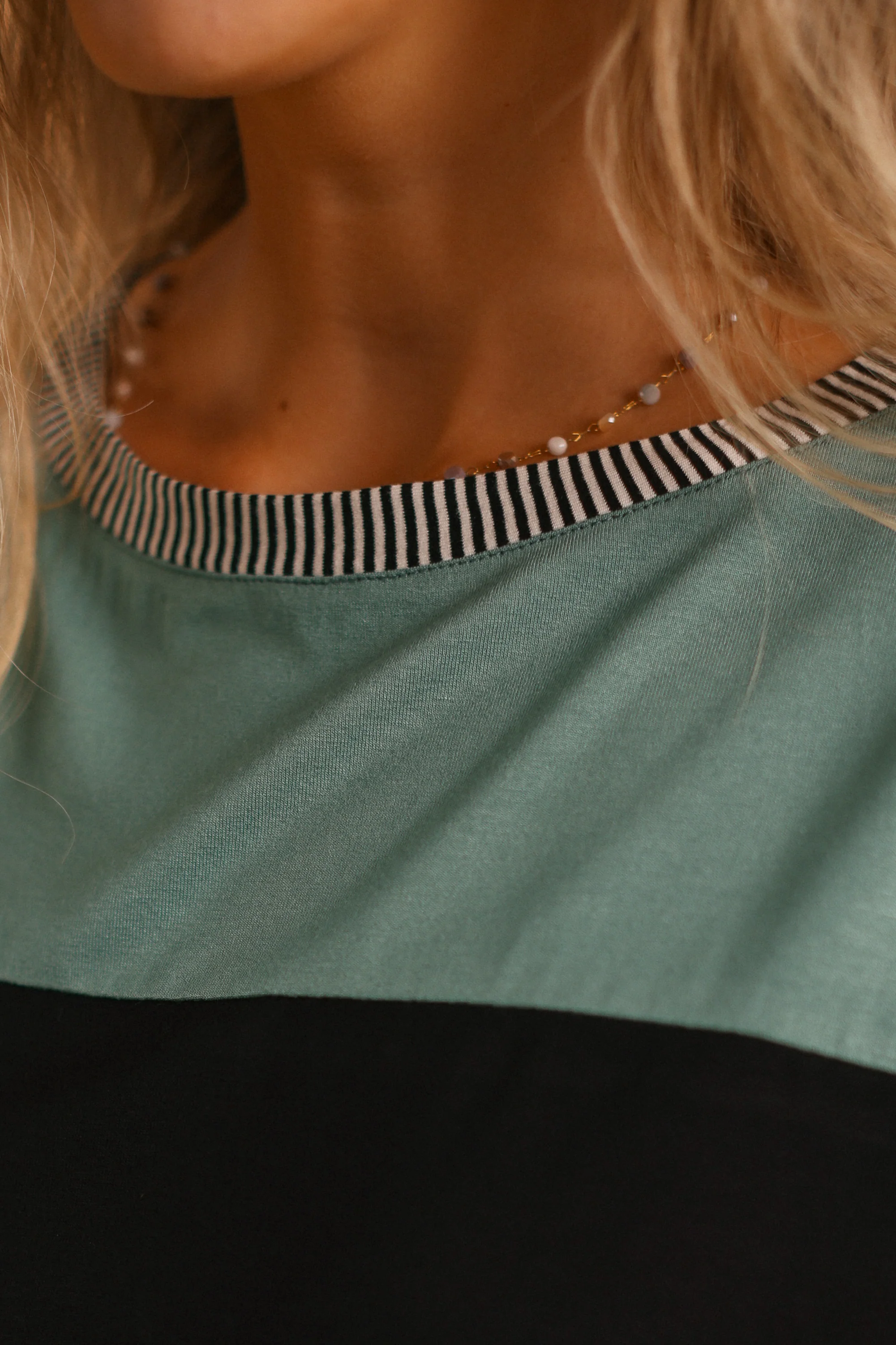 Top Squares Black Teal - Image 5