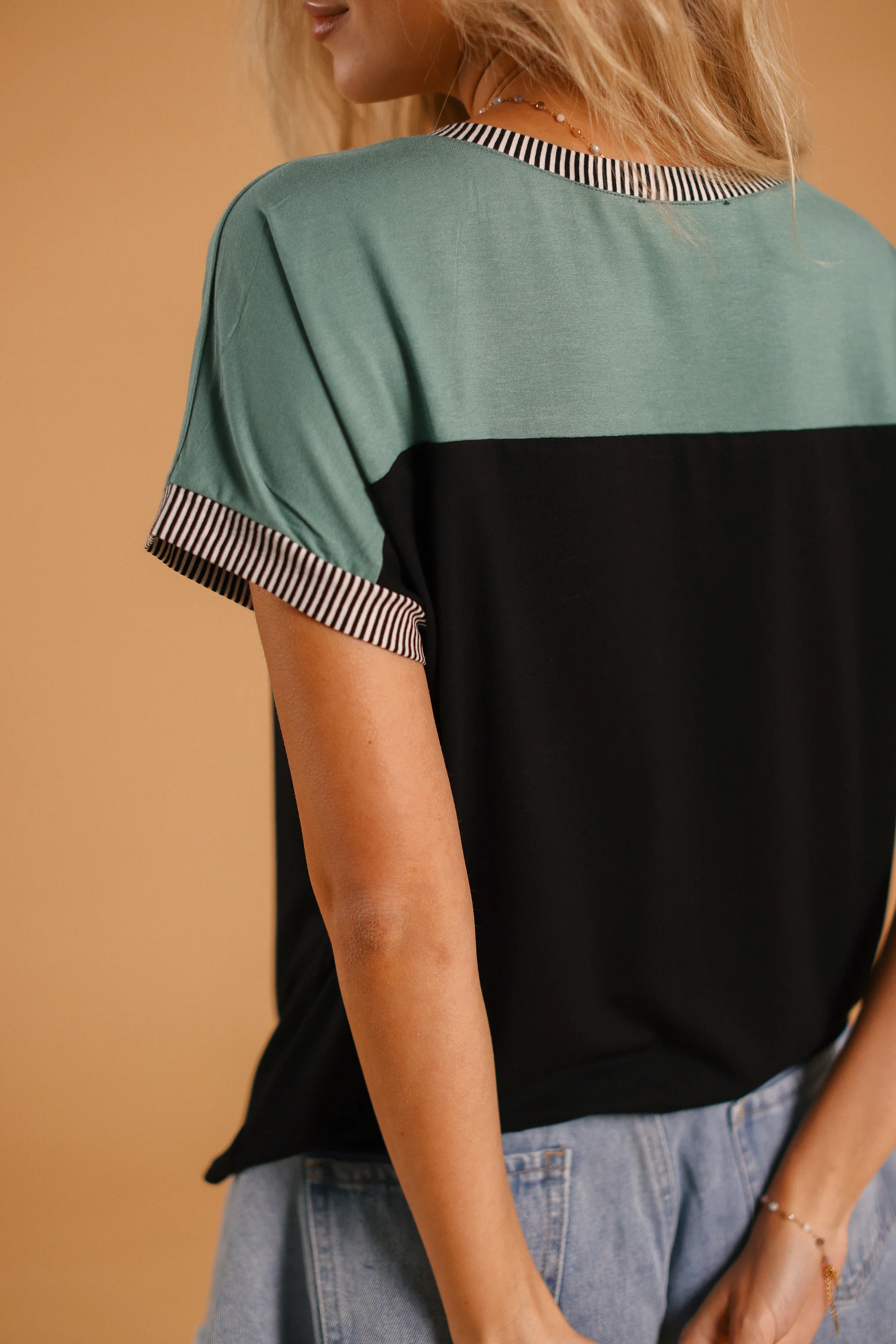 Top Squares Black Teal - Image 6