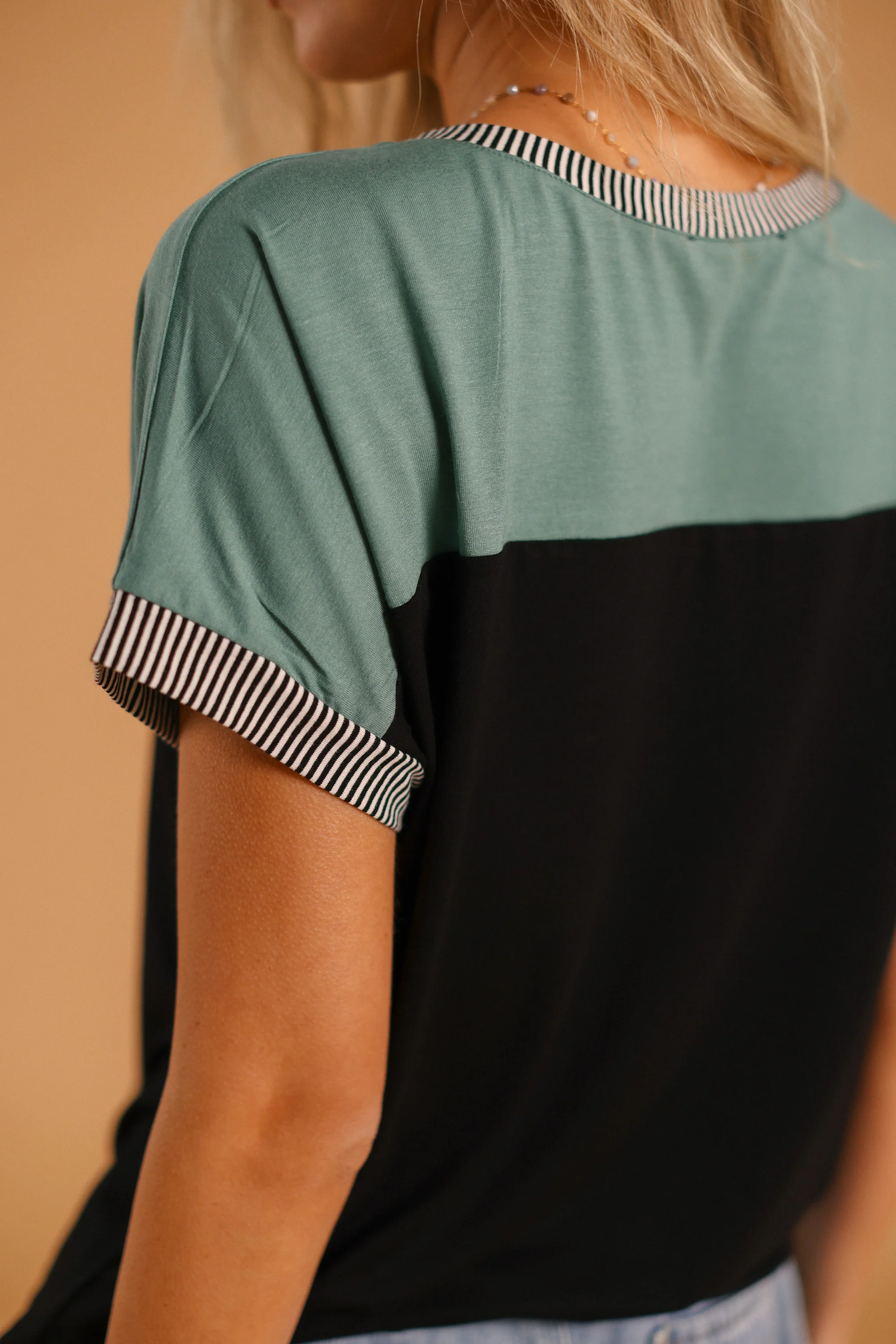 Top Squares Black Teal - Image 7